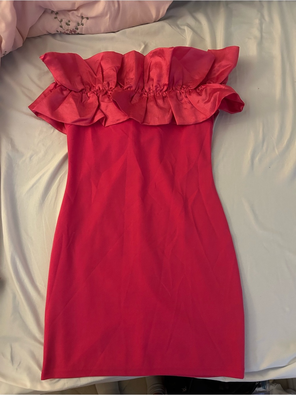 Amazon Strapless Ruffle-Trim Bodycon Dress in Fuchsia Pink